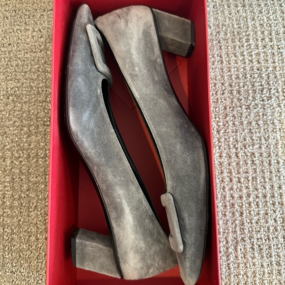 Roger Vivier Grey Suede Heels | 40.5 or 10.5 - Picture 5 of 7